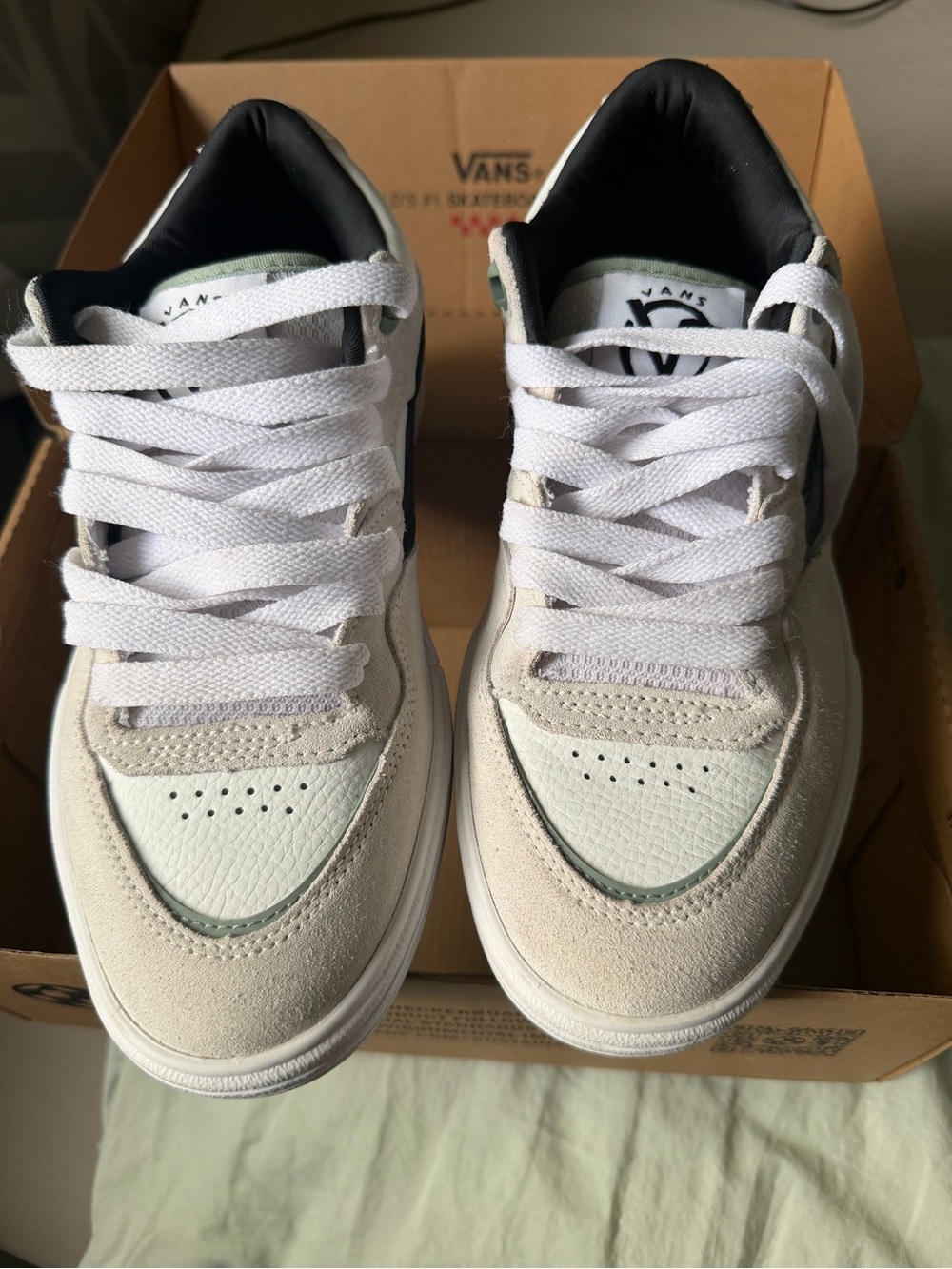 Vans Low-Top Lace-Up Sneakers in White/Cream